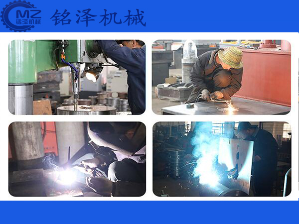魚餌成型液壓機（jī）生產車間一角